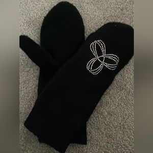 TNA Rhinestone Mittens ( Aritzia )